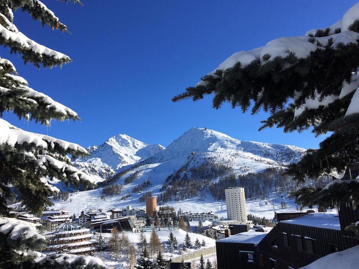 Chalet Weal Aparthotel Colle Colle Sestriere Exteriör bild